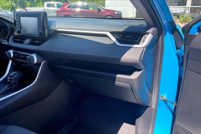 2020 Toyota RAV4 Hybrid XLE