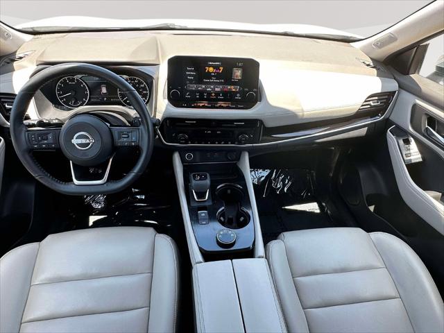 2022 Nissan Rogue SL Intelligent AWD
