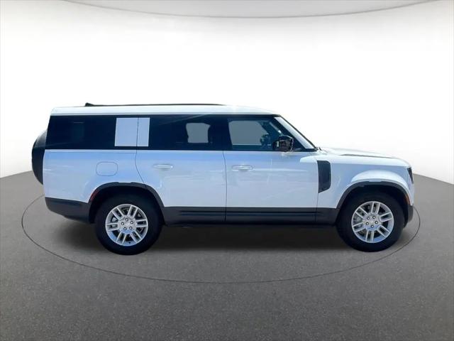 2025 Land Rover Defender 130 P300 S