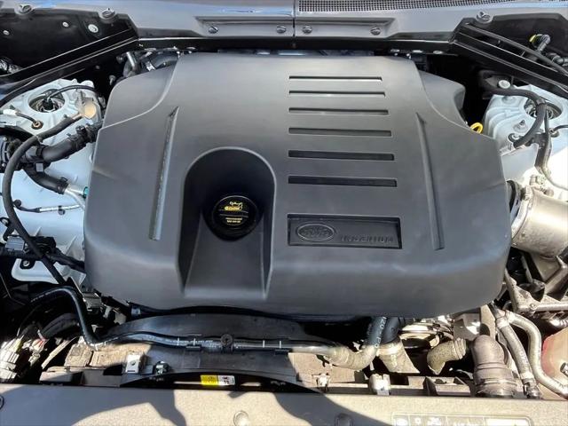 2025 Land Rover Defender 130 P300 S