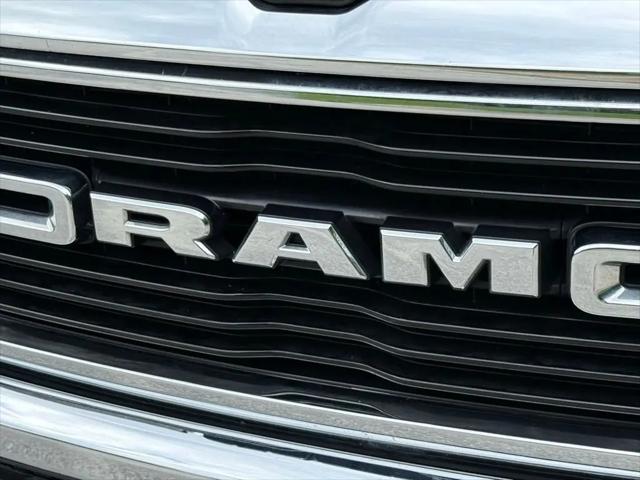 2020 Ram 1500 Big Horn Crew Cab 4x4 5'7" Box