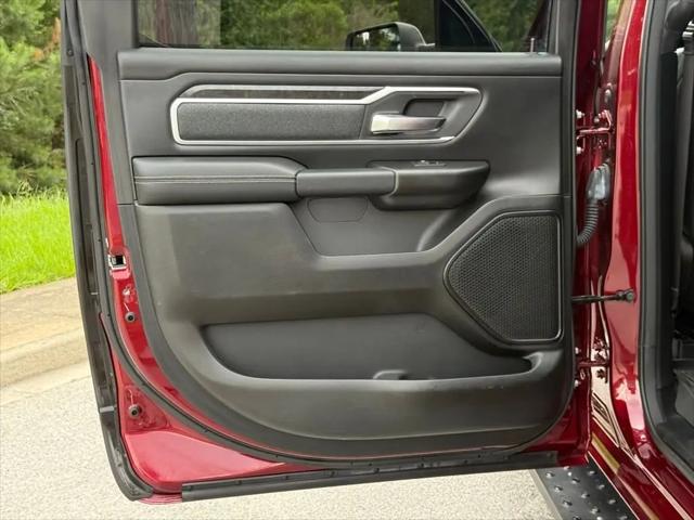 2020 Ram 1500 Big Horn Crew Cab 4x4 5'7" Box