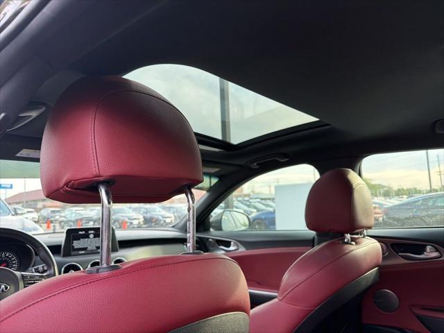 2021 Kia Stinger GT1