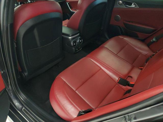 2021 Kia Stinger GT1