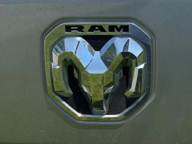 2019 Ram 1500 Big Horn/Lone Star Crew Cab 4x4 5'7" Box