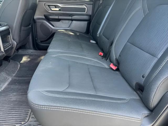 2019 Ram 1500 Big Horn/Lone Star Crew Cab 4x4 5'7" Box