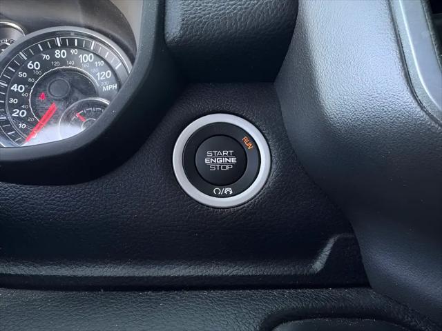 2019 Ram 1500 Big Horn/Lone Star Crew Cab 4x4 5'7" Box