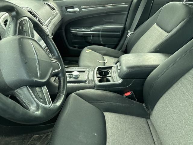 2019 Chrysler 300 Touring