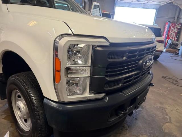 2023 Ford F-350 XL