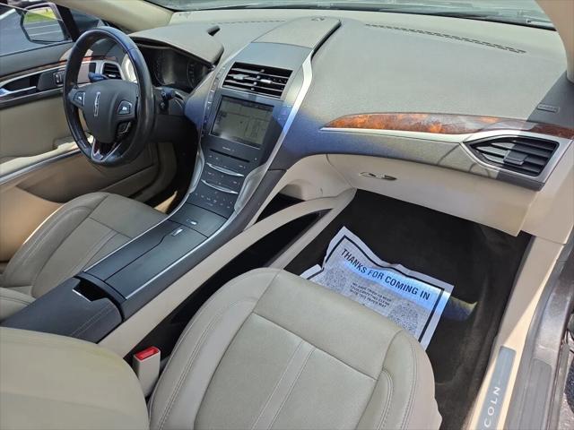 2016 Lincoln MKZ Unknown