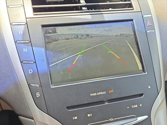 2016 Lincoln MKZ Unknown