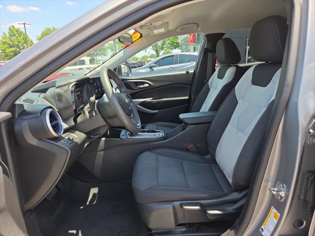 2025 Chevrolet Trax FWD LS
