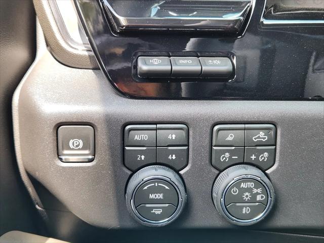 2026 Chevrolet Silverado 1500 4WD Crew Cab Short Bed ZR2
