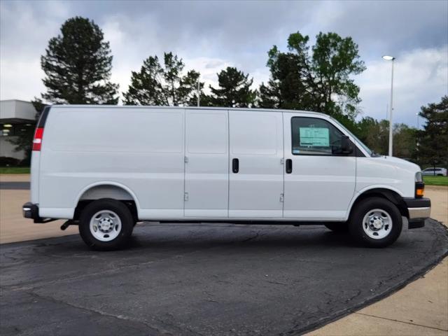 2025 Chevrolet Express Cargo Van RWD 3500 Extended Wheelbase WT