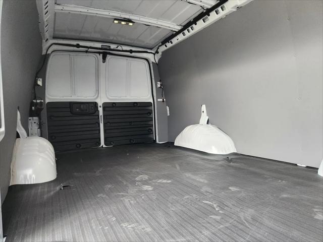 2025 Chevrolet Express Cargo Van RWD 3500 Extended Wheelbase WT
