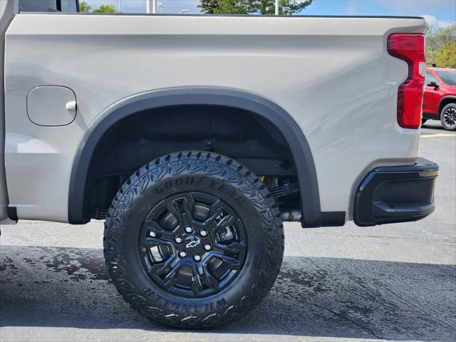 2026 Chevrolet Silverado 1500 4WD Crew Cab Short Bed ZR2