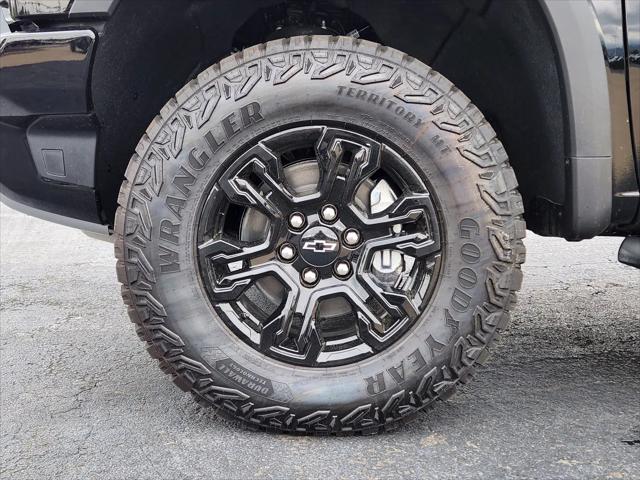 2026 Chevrolet Silverado 1500 4WD Crew Cab Short Bed ZR2