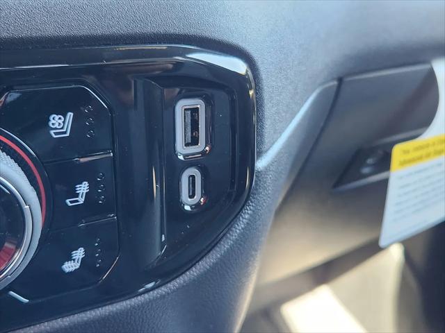 2026 Chevrolet Silverado 1500 4WD Crew Cab Short Bed ZR2