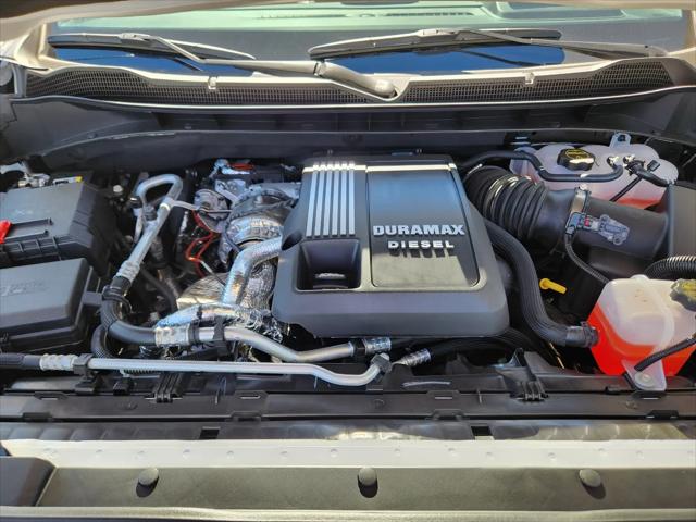 2026 Chevrolet Silverado 1500 4WD Crew Cab Short Bed ZR2