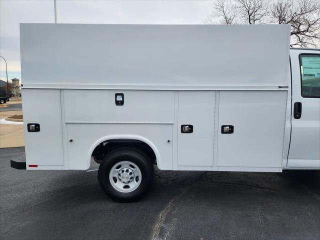 2026 Chevrolet Express Cutaway Work Van