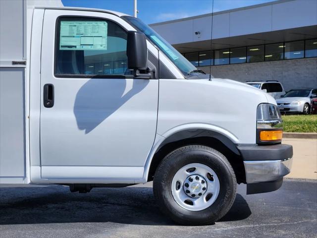 2026 Chevrolet Express Cutaway Work Van