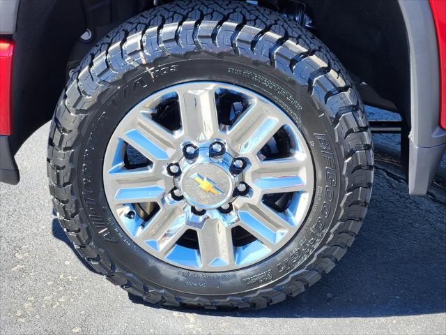 2026 Chevrolet Silverado 2500HD Crew Cab, Standard Bed, High Country, 4WD