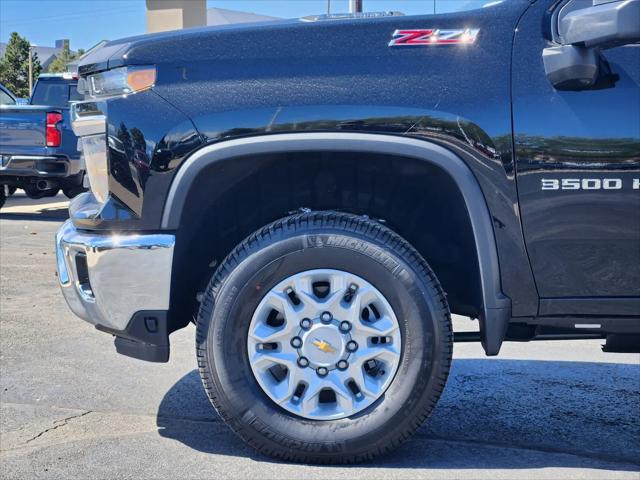 2026 Chevrolet Silverado 3500HD Crew Cab, Standard Bed, LT, 4WD
