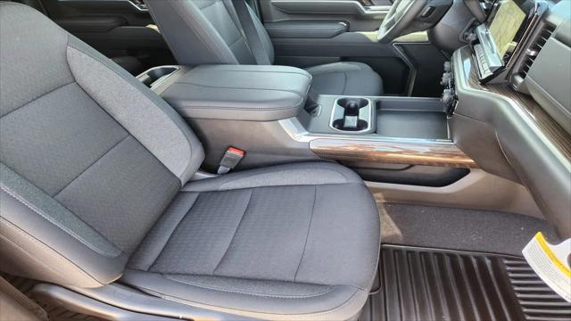 2026 Chevrolet Silverado 3500HD Crew Cab, Standard Bed, LT, 4WD