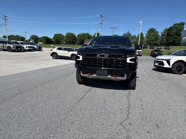 2023 Chevrolet Silverado 1500 4WD Crew Cab Short Bed ZR2