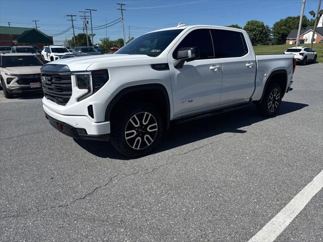 2024 GMC Sierra 1500 4WD Crew Cab Short Box AT4
