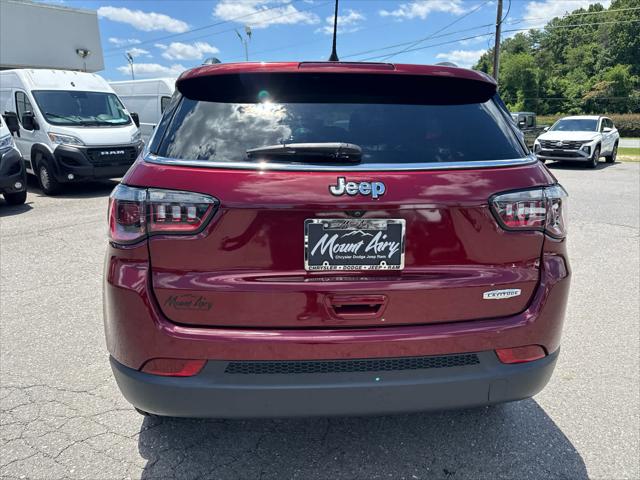 2021 Jeep Compass Latitude FWD