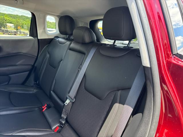 2021 Jeep Compass Latitude FWD