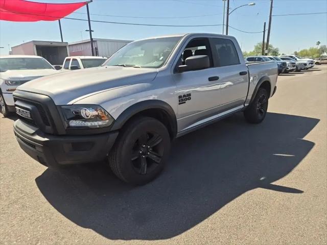 2024 Ram 1500 Classic Warlock Crew Cab 4x2 5'7" Box