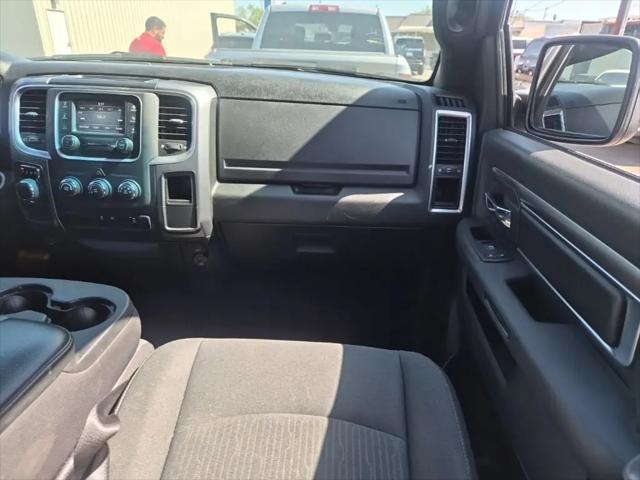 2024 Ram 1500 Classic Warlock Crew Cab 4x2 5'7" Box