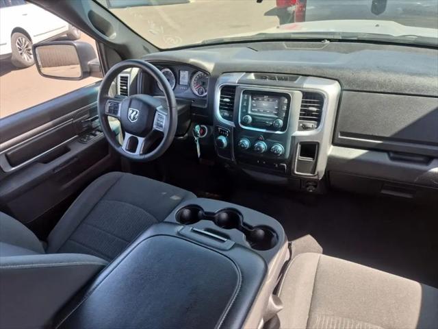 2024 Ram 1500 Classic Warlock Crew Cab 4x2 5'7" Box