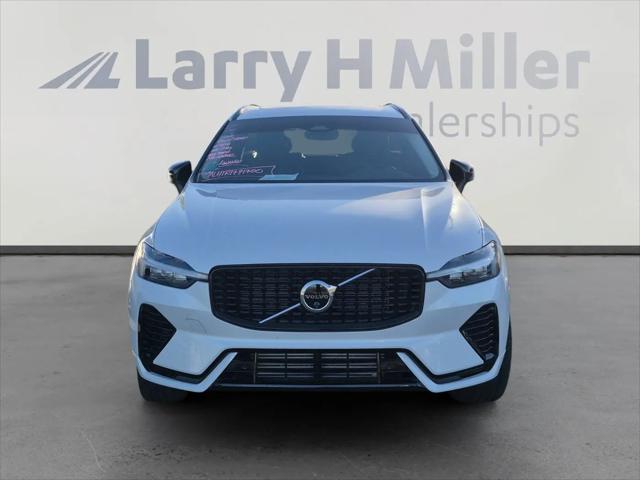 2024 Volvo XC60 Recharge T8 Plus Dark Theme
