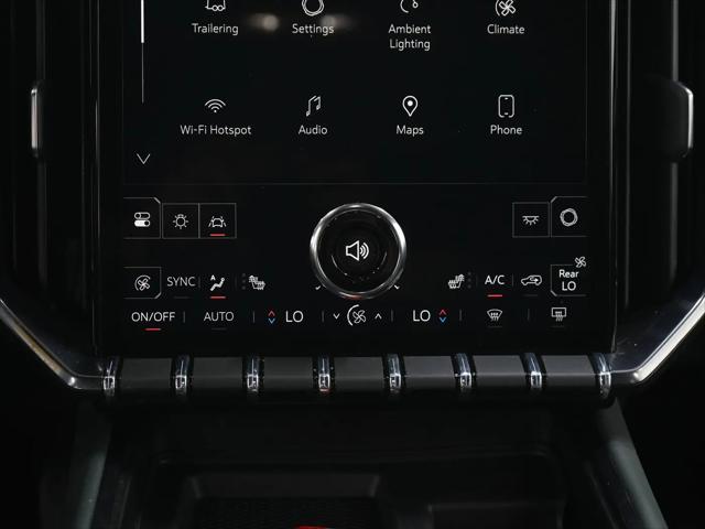 2025 GMC Acadia AT4 AWD