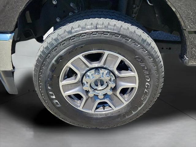 2023 Ford F-350 LARIAT