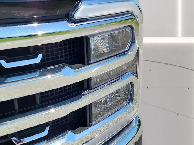 2023 Ford F-350 LARIAT