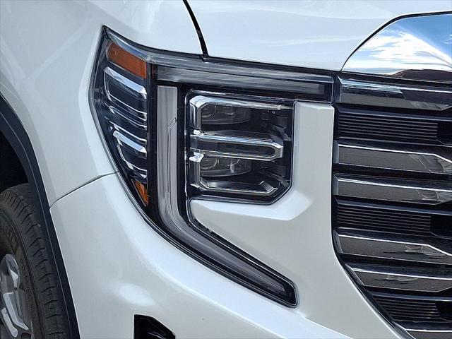 2024 GMC Sierra 1500 4WD Crew Cab Short Box SLT