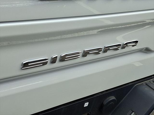 2024 GMC Sierra 1500 4WD Crew Cab Short Box SLT