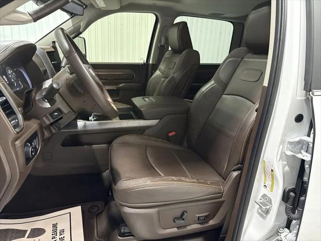 2025 Ram 3500 LimitedLimited Longhorn Mega Cab 4x4 6'4" Box