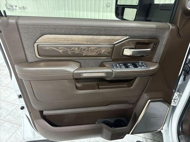 2025 Ram 3500 LimitedLimited Longhorn Mega Cab 4x4 6'4" Box