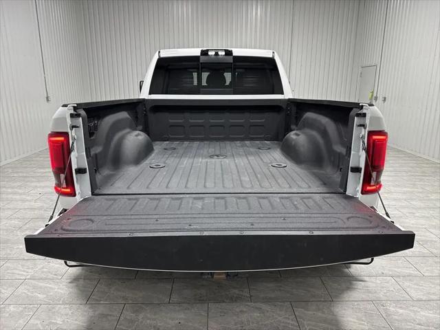 2025 Ram 3500 LimitedLimited Longhorn Mega Cab 4x4 6'4" Box