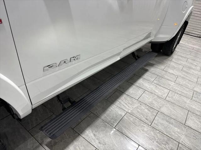 2025 Ram 3500 LimitedLimited Longhorn Mega Cab 4x4 6'4" Box