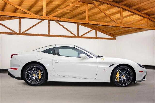 2017 Ferrari California T