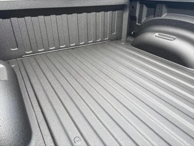 2026 Ram 1500 Express Crew Cab 4x4 57 Box