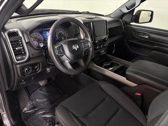 2026 Ram 1500 Express Crew Cab 4x4 57 Box