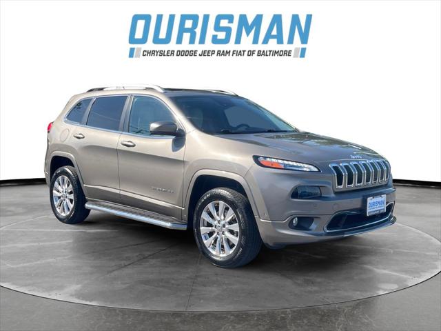 2017 Jeep Cherokee Overland 4x4 2017 Jeep Cherokee Overland 4x4
