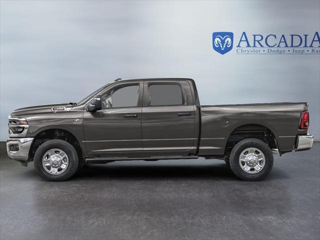 2026 RAM Ram 2500 RAM 2500 BLACK EXPRESS CREW CAB 4X4 64 BOX